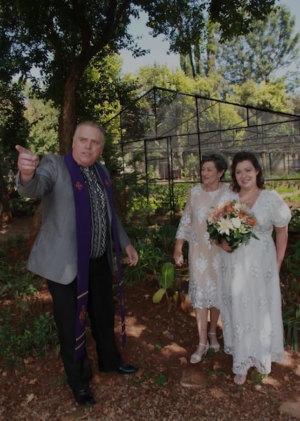 Wedding ceremony by Dr. Gerrit Rademeyer in Bedfordview